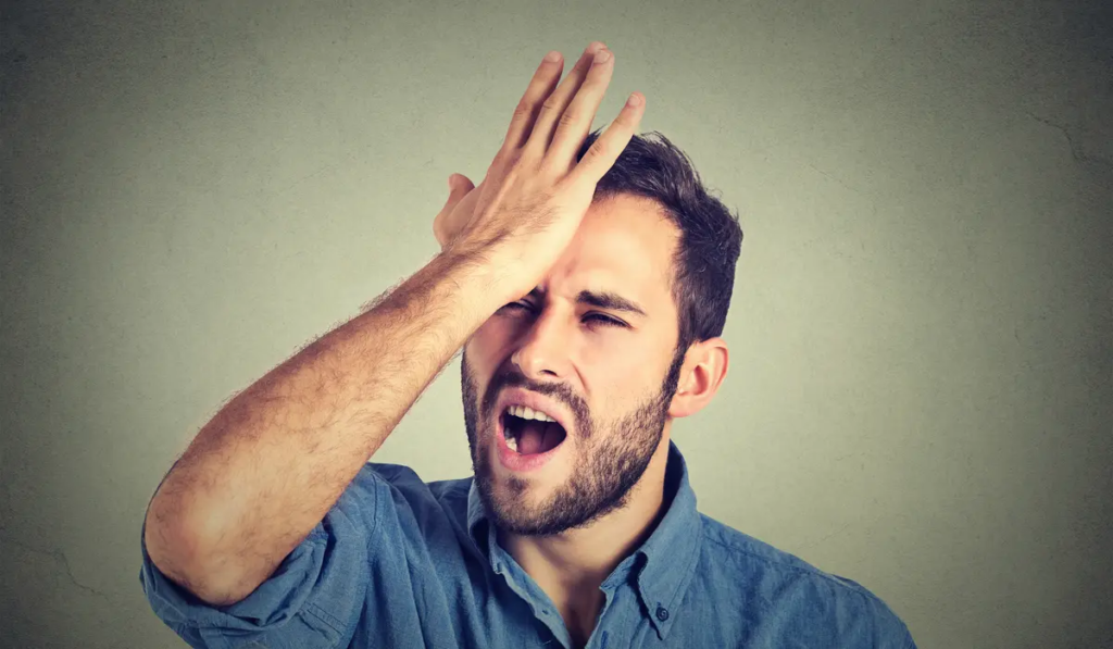 【常见错误】摆脱中式英语！感觉头痛不是 feel a headache，写日记也不是 write a diary！