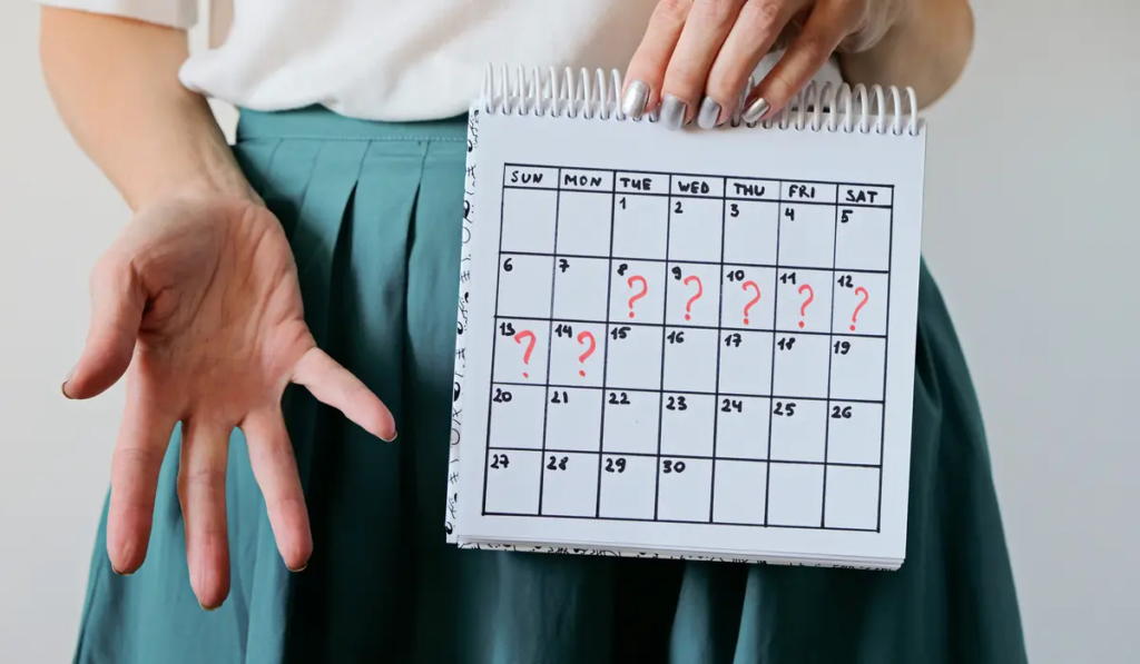 【主题单词】月经晚来、护垫、水肿、贫血怎么说？女性必备常见用语！