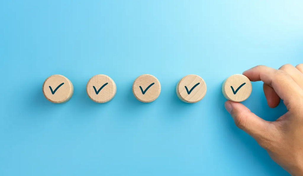 【英语语法】介词 by 怎么用才正确？十种方法大汇总