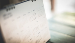 【英语短语】Call it a day 到底是什么意思?一次搞懂 day 的相关短语! 【英语短语】Call it a day 到底是什么意思?一次搞懂 day 的相关短语!