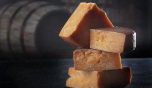 【英语短语】He is a big cheese = 他是一个大起司? 18 个有关食物的谚语分享 【英语短语】He is a big cheese = 他是一个大起司? 18 个有关食物的谚语分享