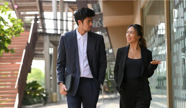 【惯用语】"Please" 放错位置竟变不礼貌的用法！和主管、教授沟通请避免这三个英语句型！